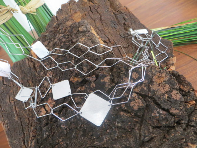 Zilveren design choker