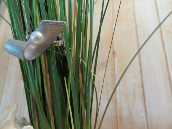 Zilveren design dames ring culitve parel