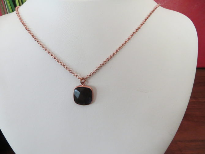 Zilver collier en hanger, rose & parelmoer brown