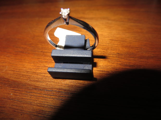 Gouden dames ring,briljant